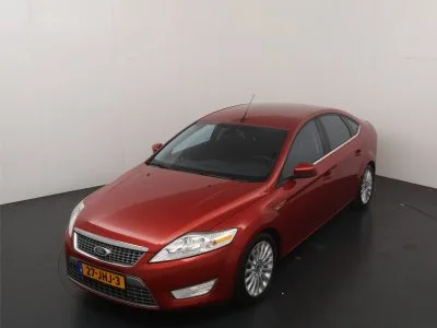 Ford Fusion (2004) — foto 1