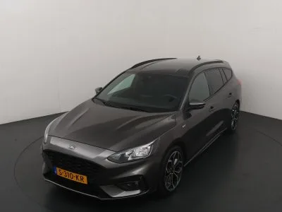 Ford Focus (2023) — foto 1