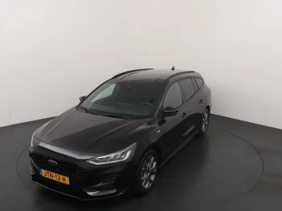 Ford Focus (2023) — foto 1