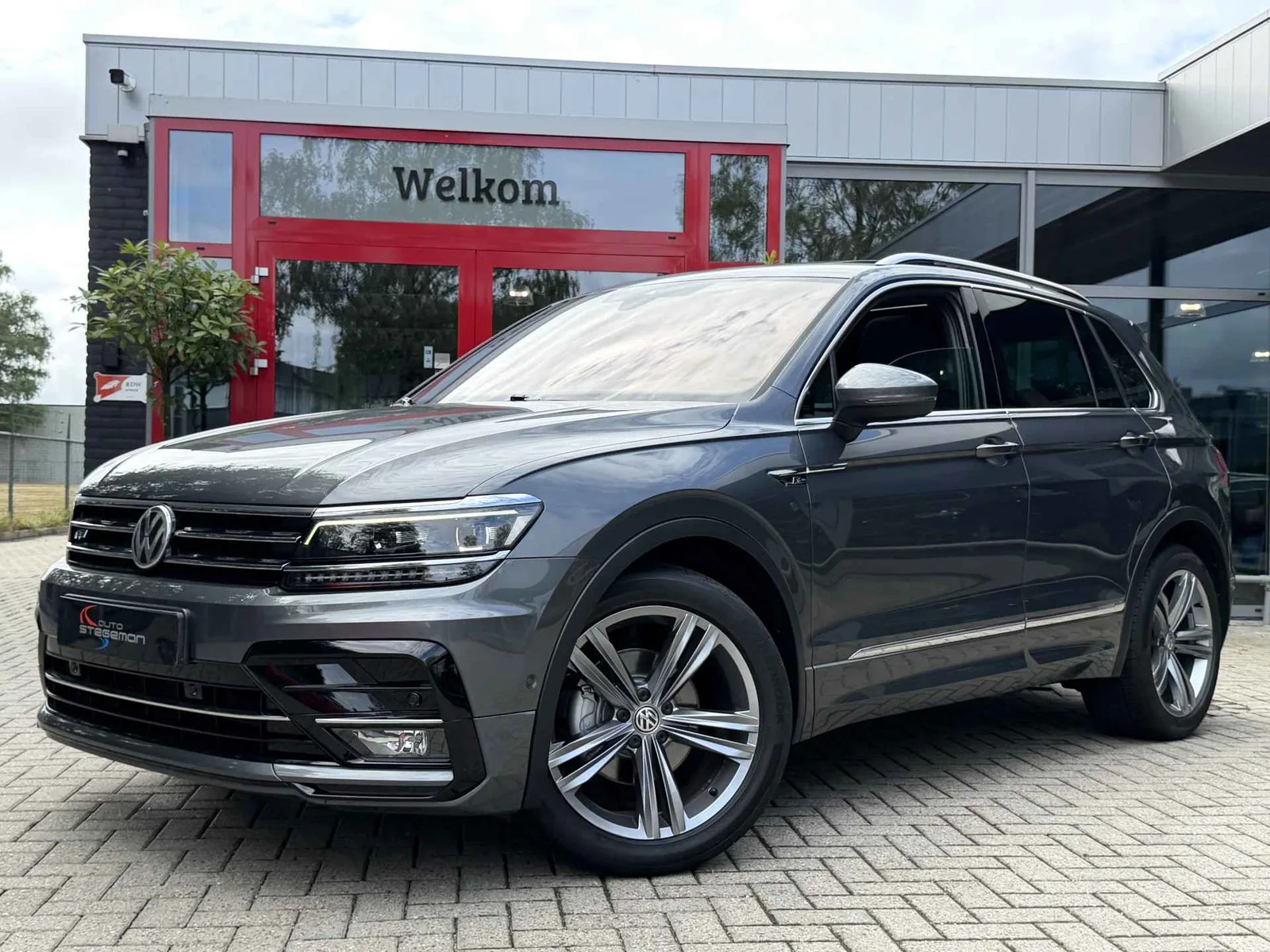 Volkswagen Tiguan (2019) — foto 1