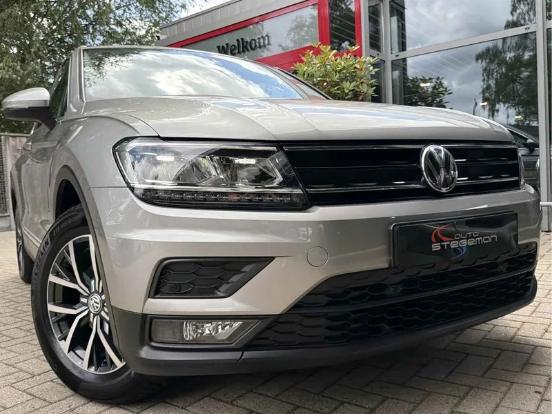 Volkswagen Tiguan (2018) — foto 1