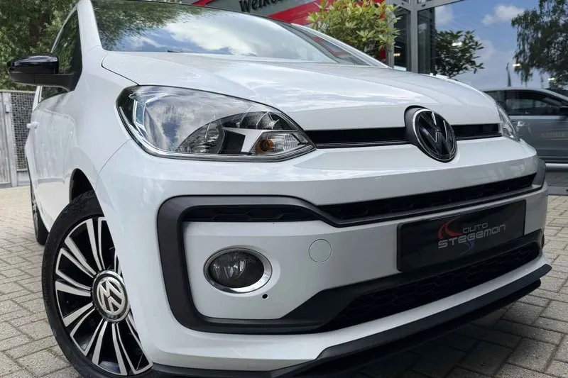 Volkswagen Up (2017)