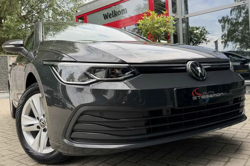 Volkswagen Golf (2022)