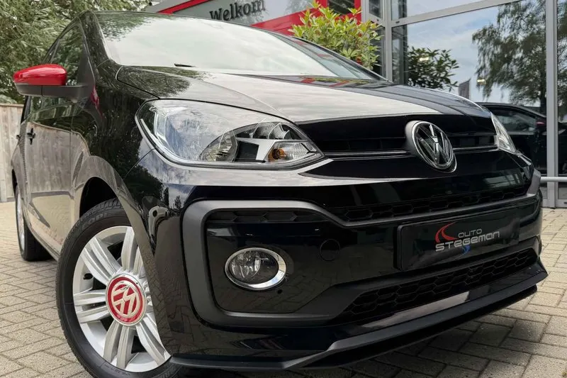 Volkswagen Up (2017)