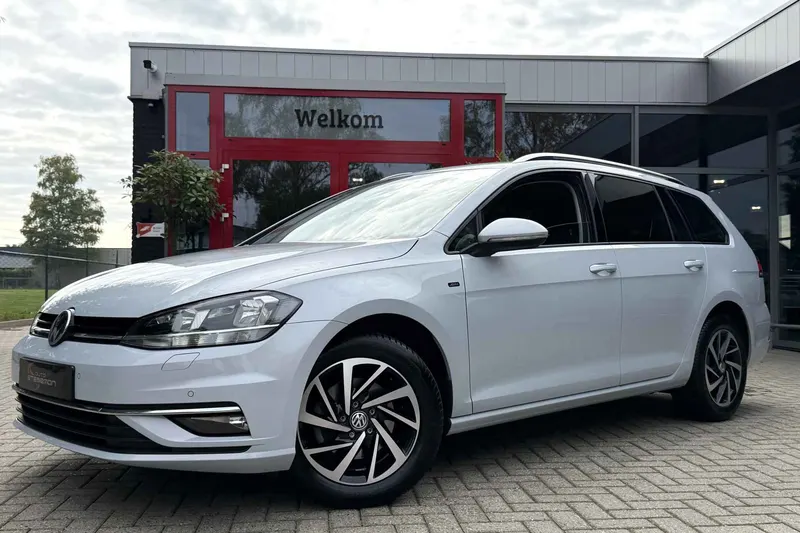 Volkswagen Golf (2018)