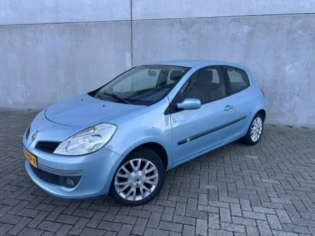 Renault Clio (2009) — foto 1