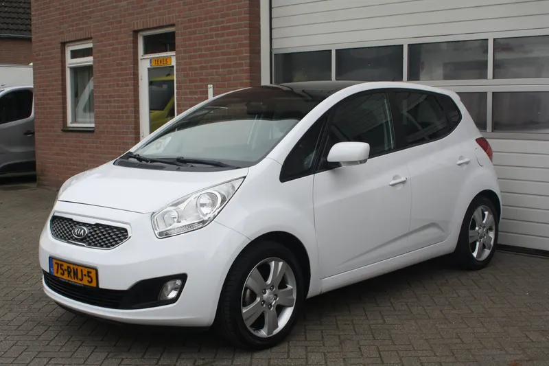 Kia Venga (2011)
