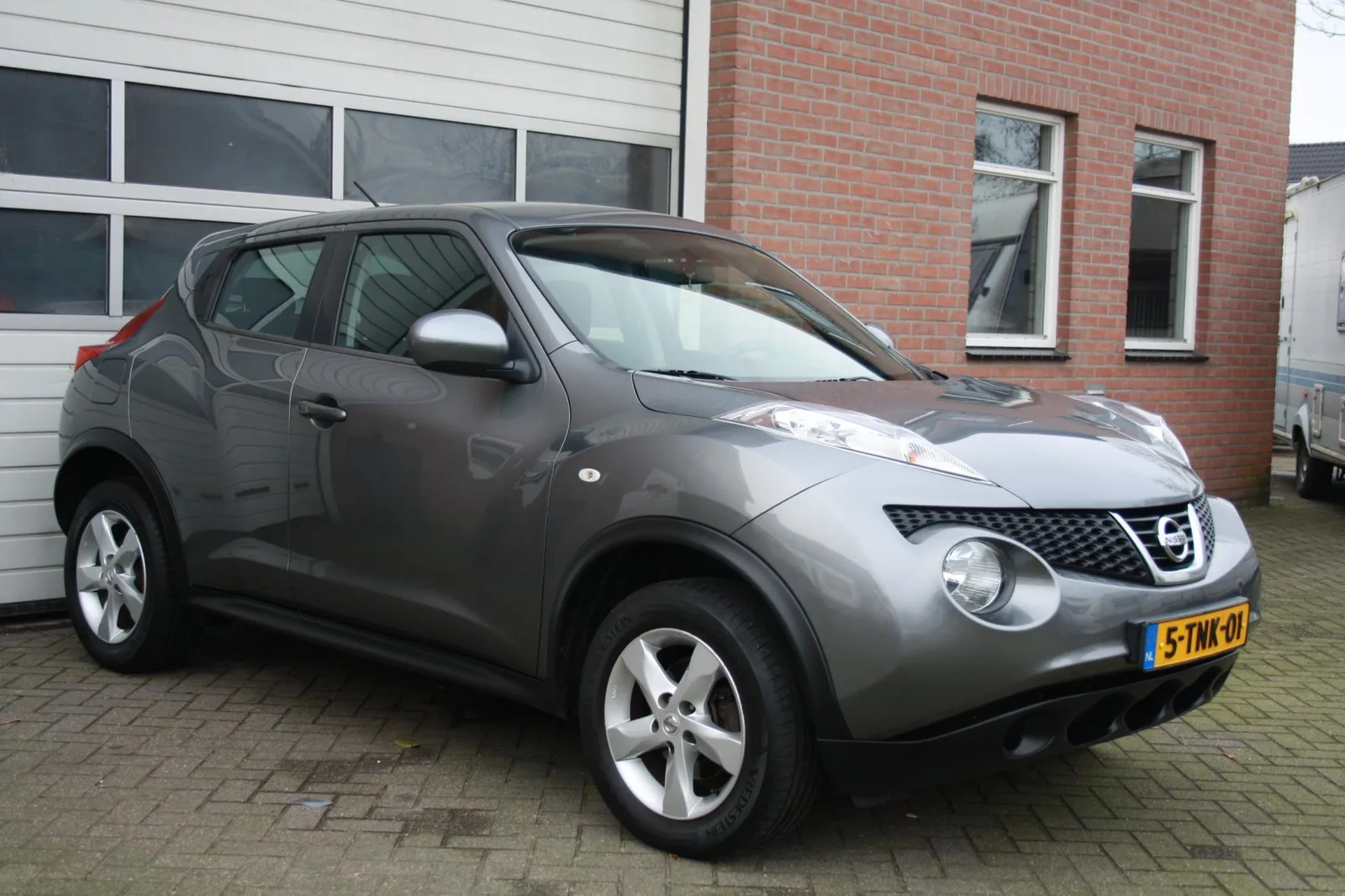 Nissan Juke (2014) — foto 1