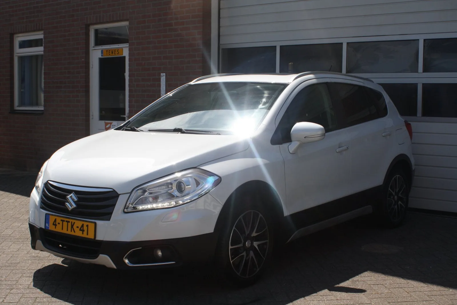 Suzuki SX4 S-Cross (2014) — foto 1