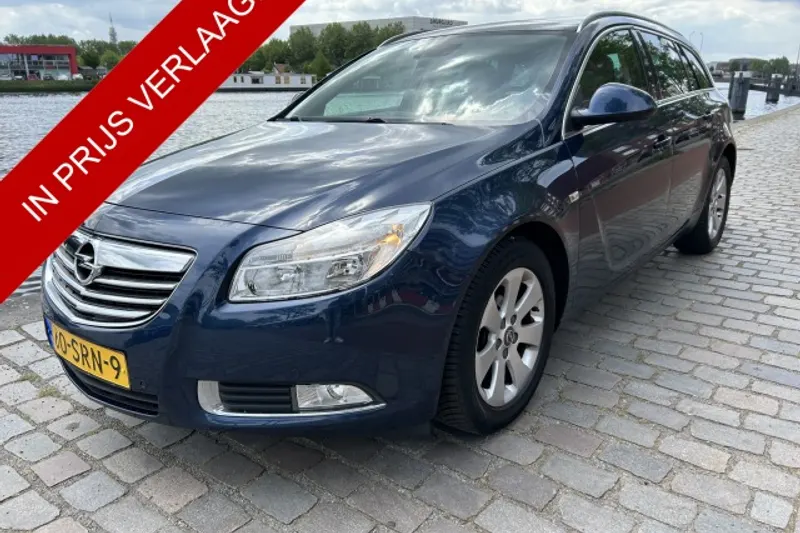 Opel Insignia (2011)