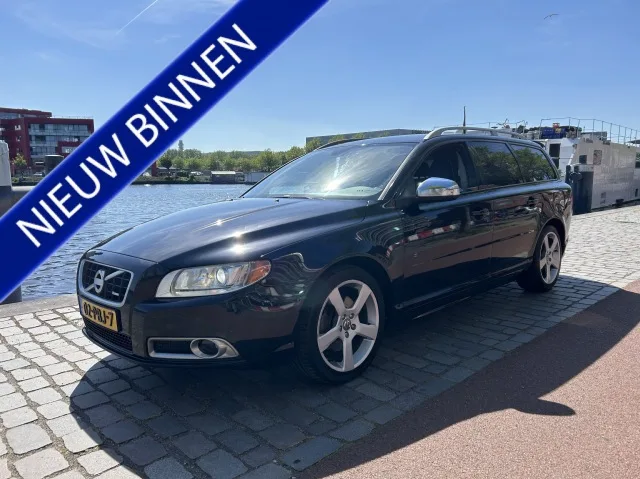 Volvo V70 (2011) — foto 1