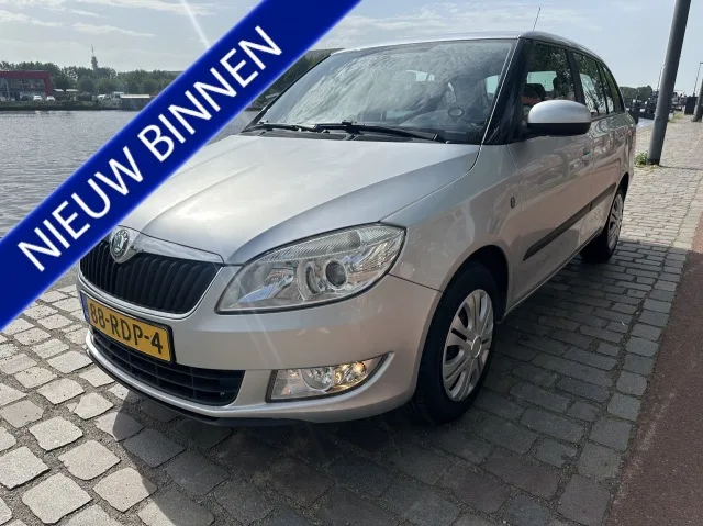 Škoda Fabia (2011) — foto 1