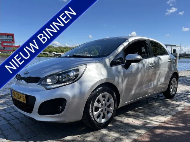 Kia Rio (2012) — foto 1