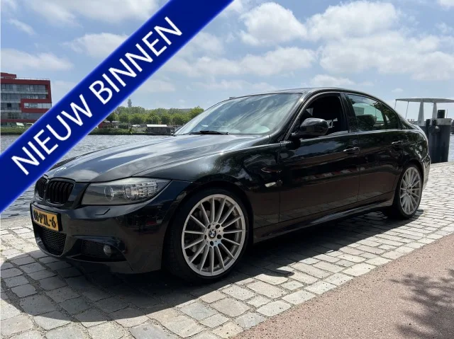 BMW 3-Serie (2011) — foto 1