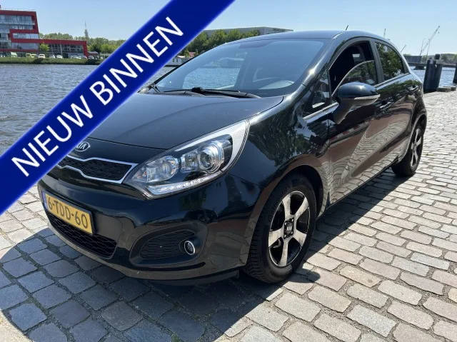Kia Rio (2014) — foto 1