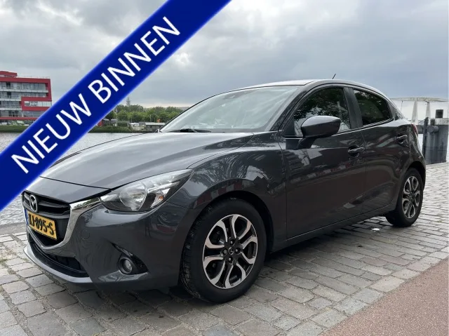 Mazda 2 (2016) — foto 1