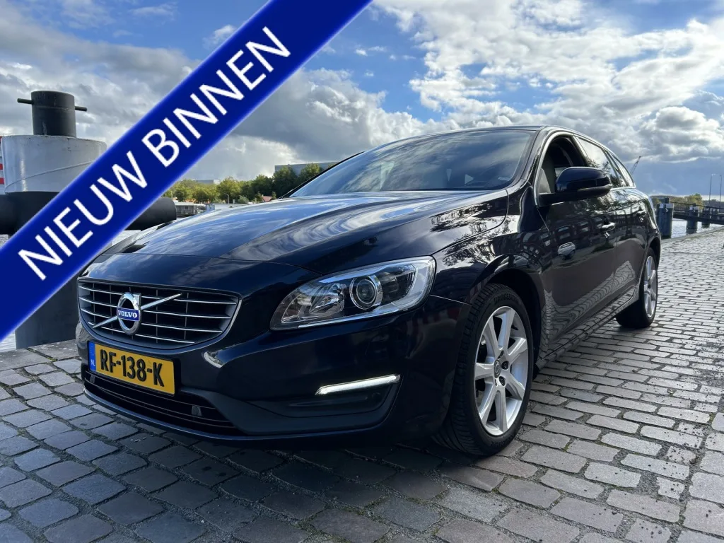 Volvo V60 (2017) — foto 1