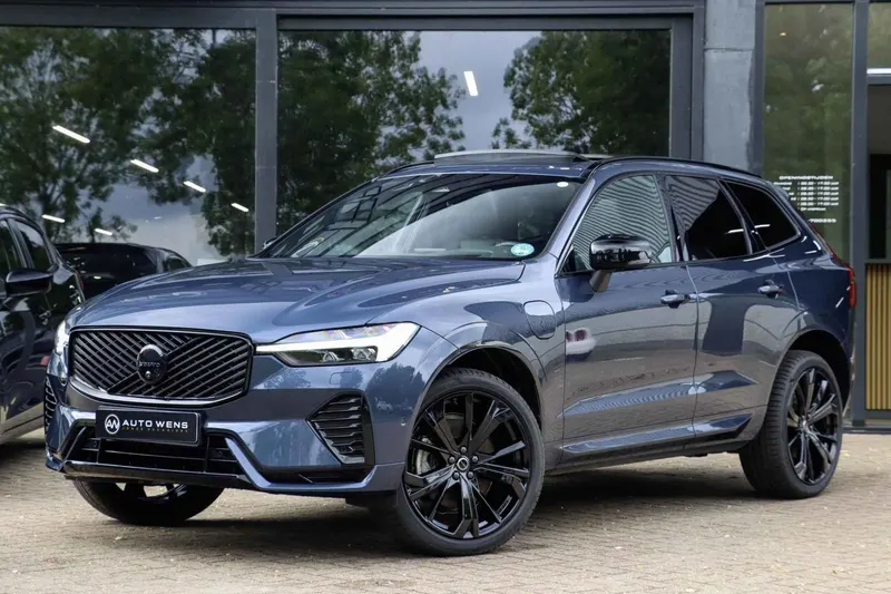 Volvo XC60 (2025)