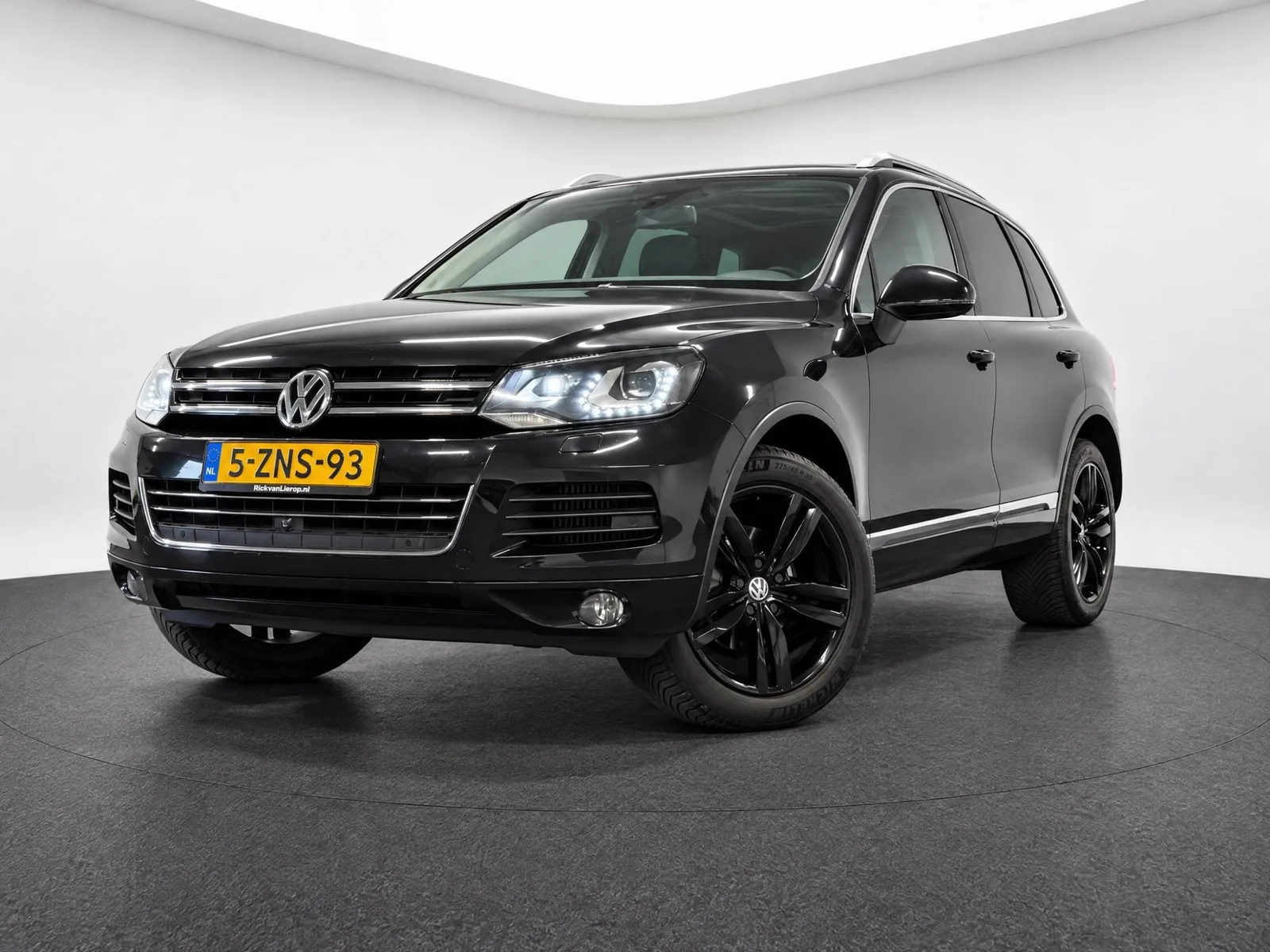 Volkswagen Touareg (2014) — foto 1