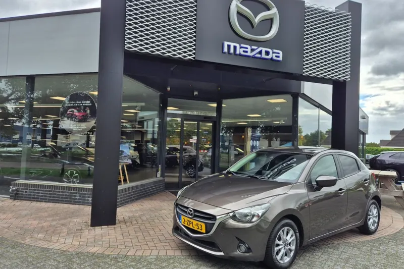 Mazda 2 (2015)