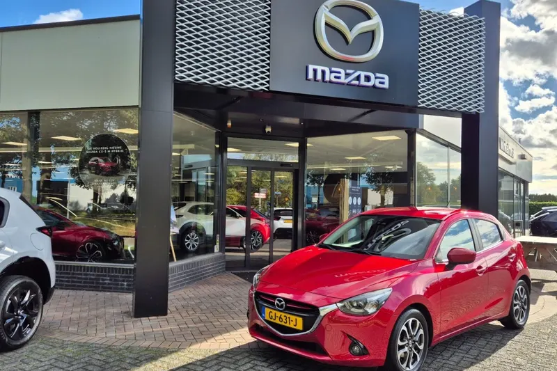 Mazda 2 (2015)