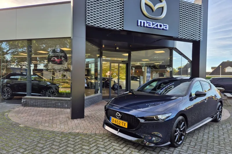 Mazda 3 (2024)