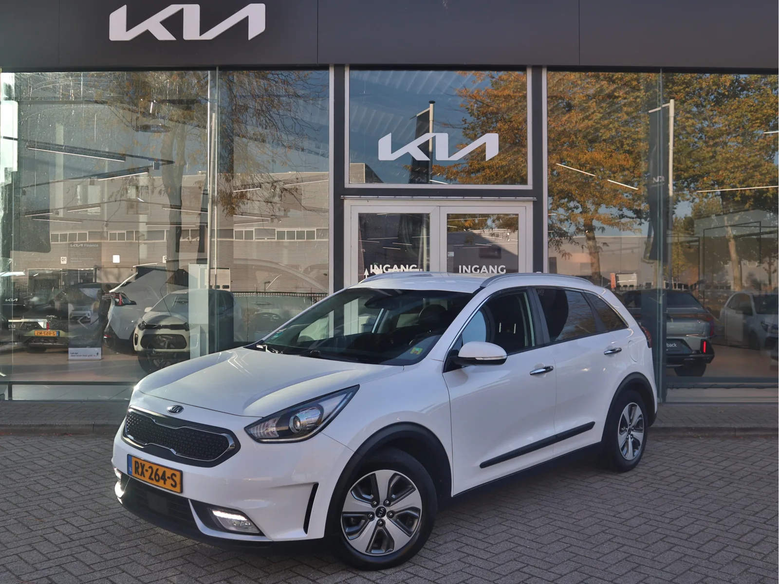 Kia Niro (2018) — foto 1