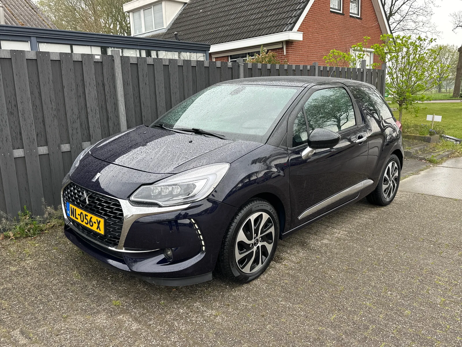 DS 3 (2017) — foto 1