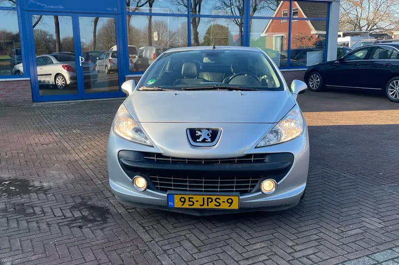 Peugeot 207 (2009)