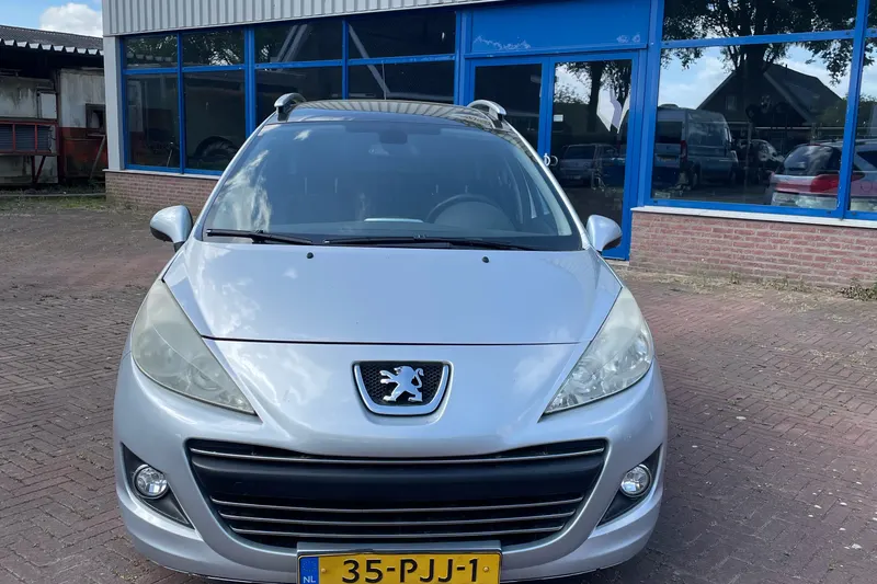 Peugeot 207 (2011)