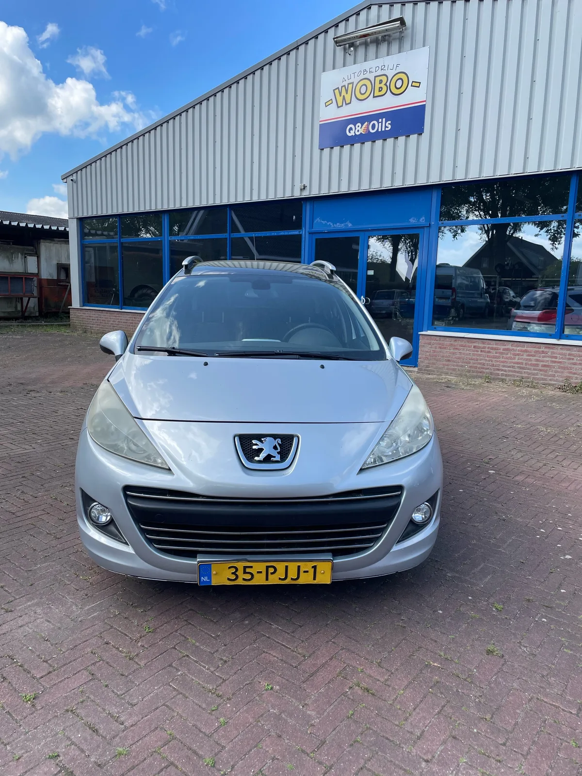 Peugeot 207 (2011) — foto 1