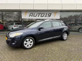 Renault Mégane (2010) — foto 1