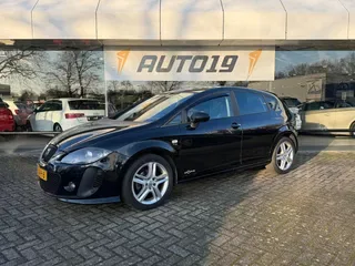 SEAT Leon (2012) — foto 1