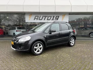 Suzuki SX4 (2008) — foto 1