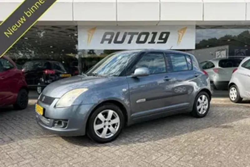 Suzuki Swift (2008)