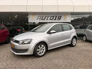 Volkswagen Polo (2012) — foto 1