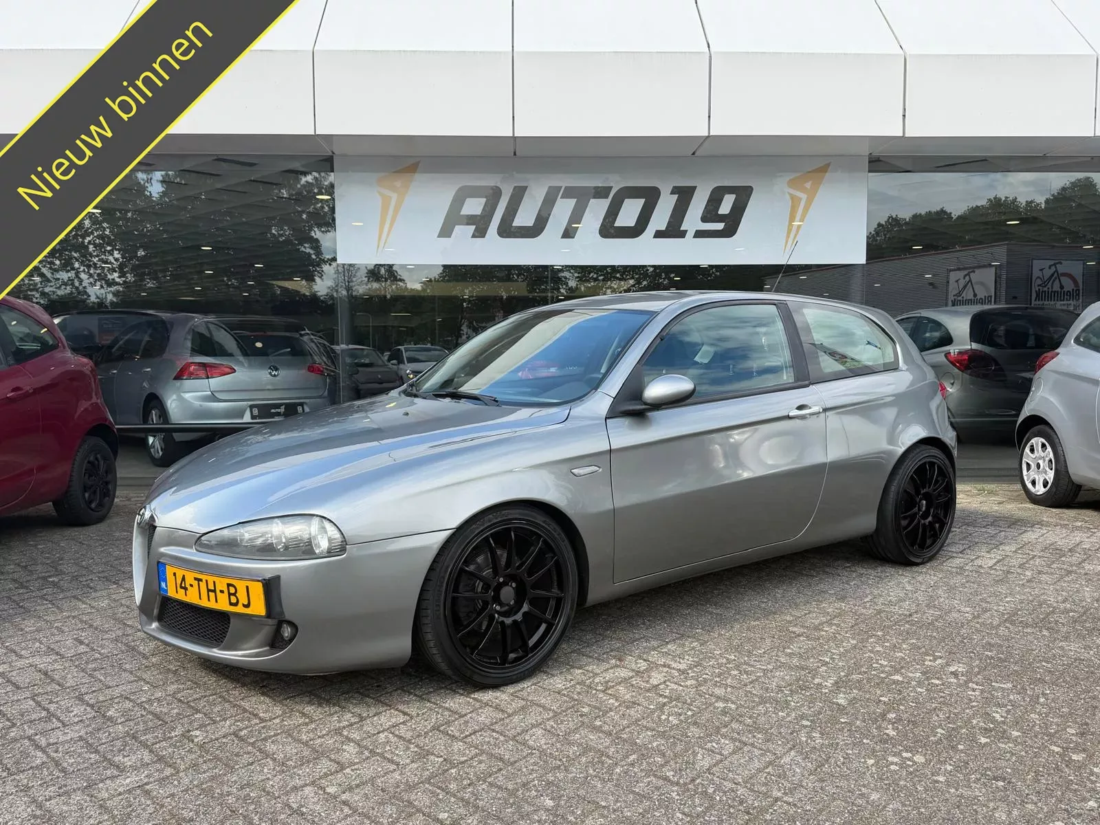 Alfa Romeo 147 (2006) — foto 1