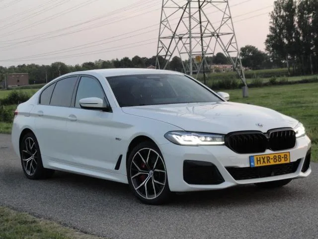BMW 5-Serie (2022) — foto 1
