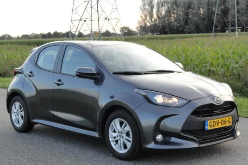 Mazda 2 Hybrid (2023)