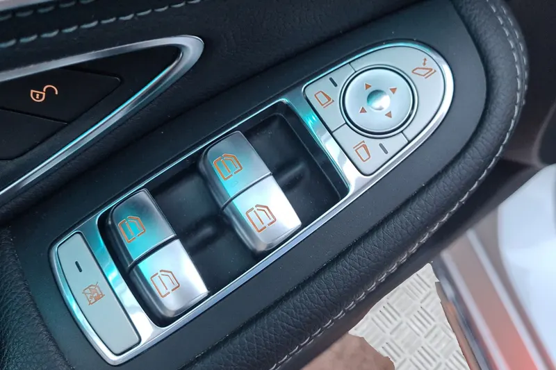 Mercedes-Benz C-Klasse (2014)