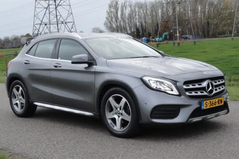 Mercedes-Benz GLA (2020)
