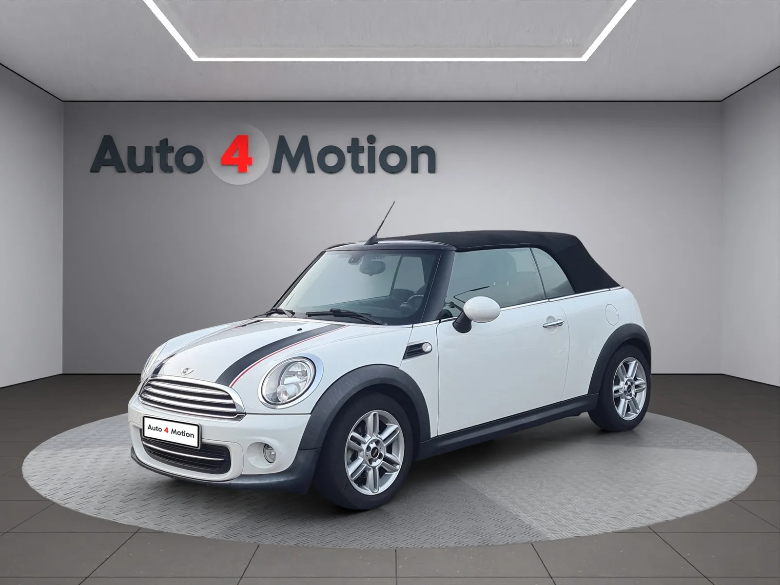 MINI Cabrio (2013) — foto 1