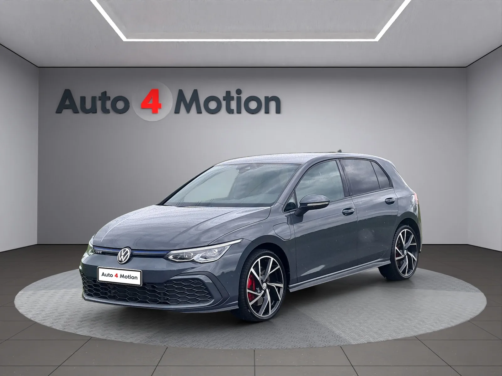 Volkswagen Golf (2021) — foto 1