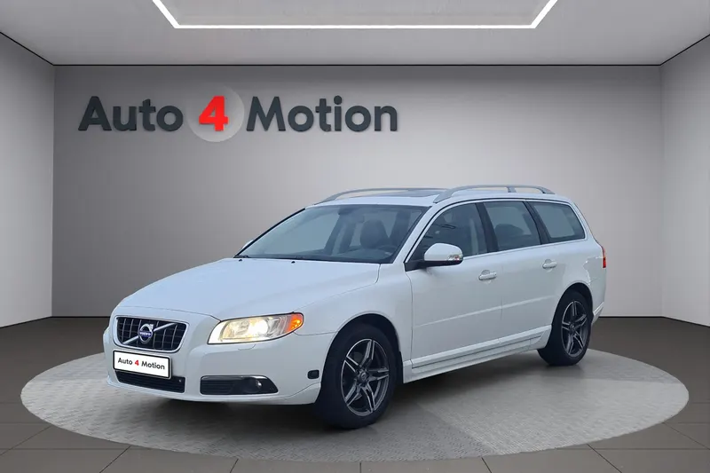 Volvo V70 (2008)