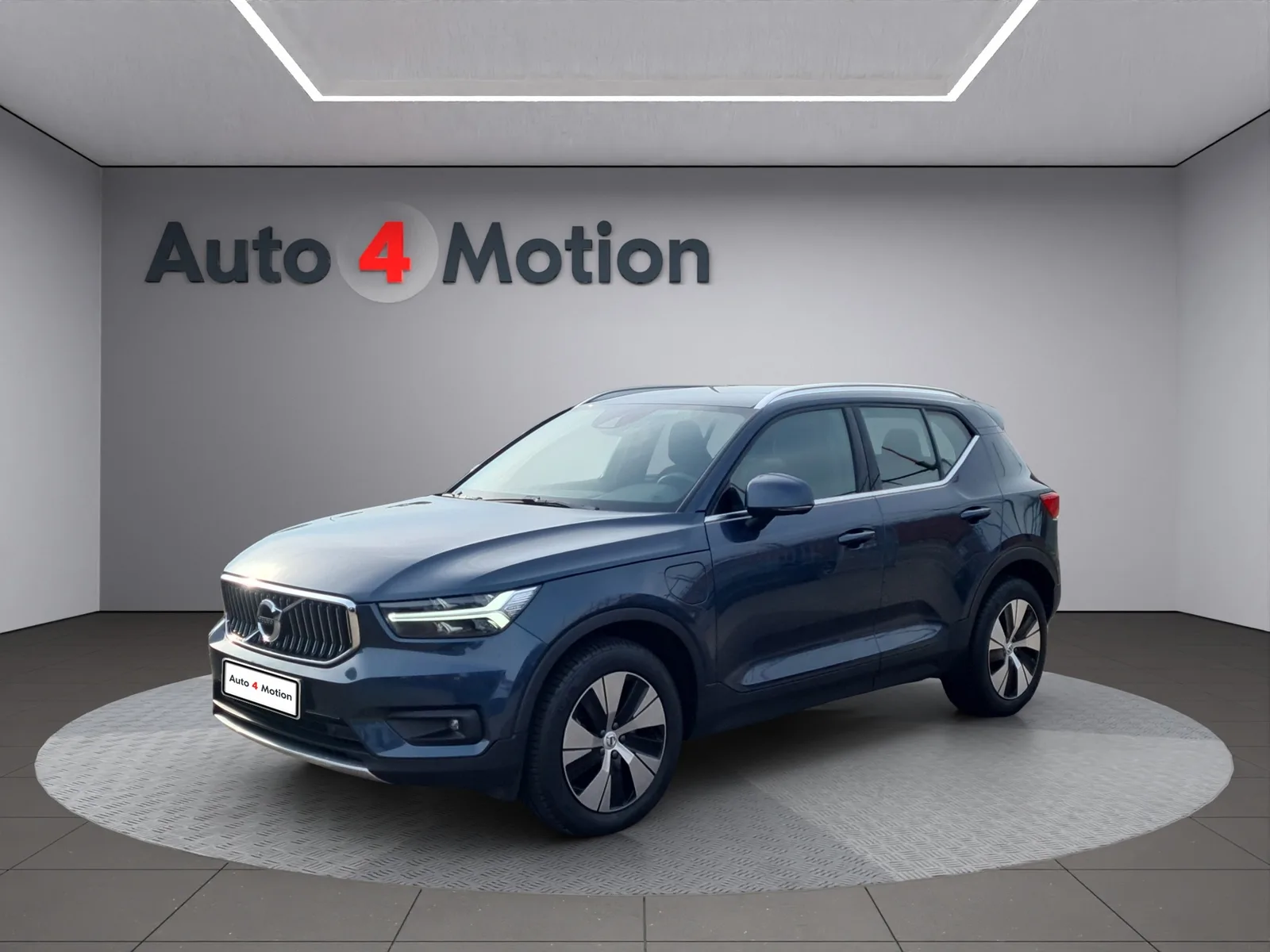 Volvo XC40 (2021) — foto 1