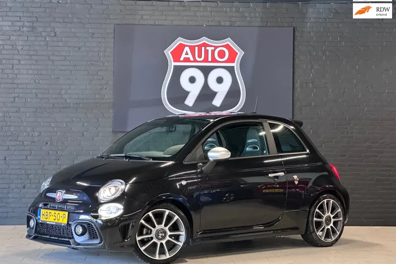 Abarth 595 (2022)