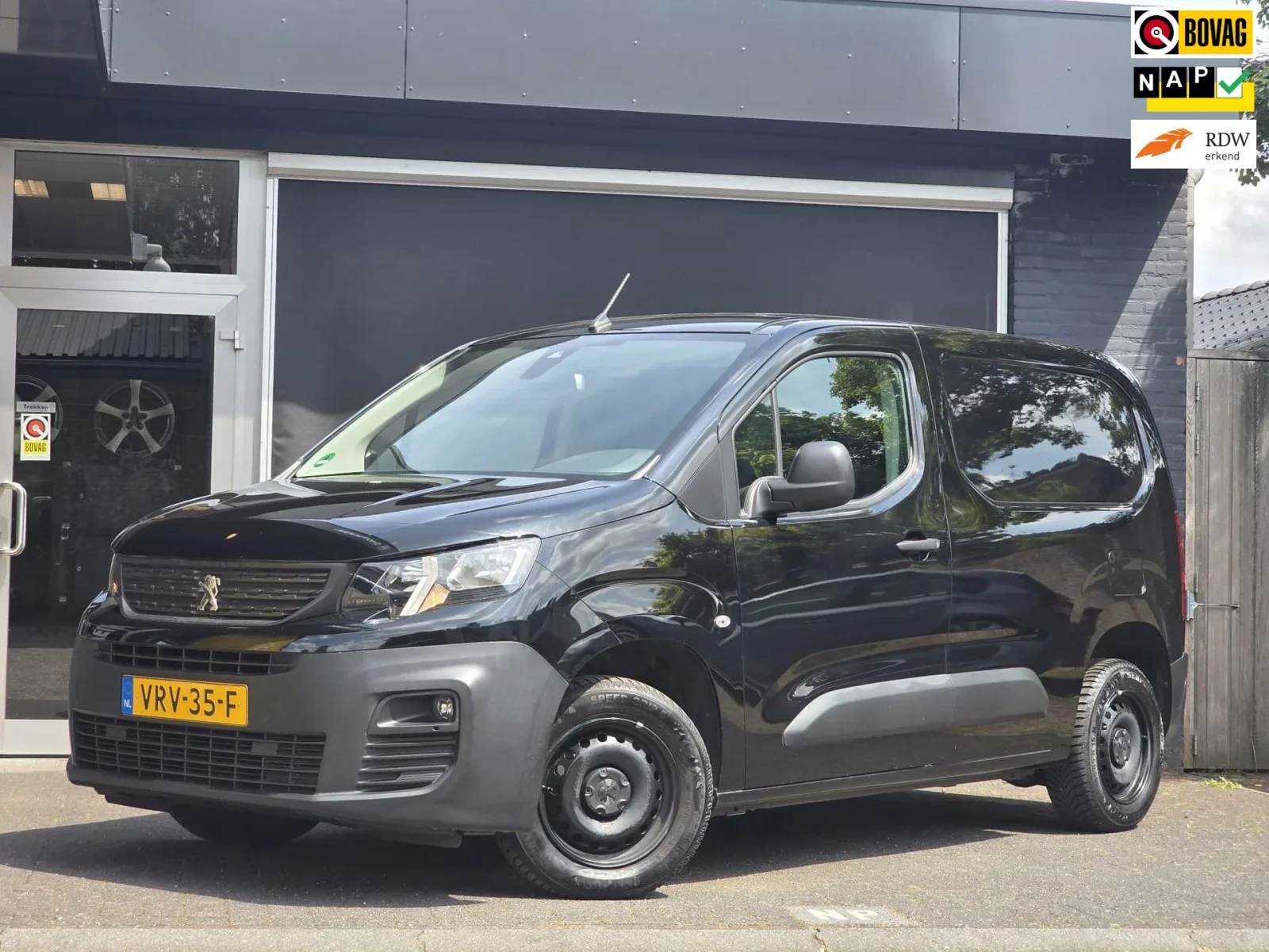 Peugeot Partner (2022) — foto 1