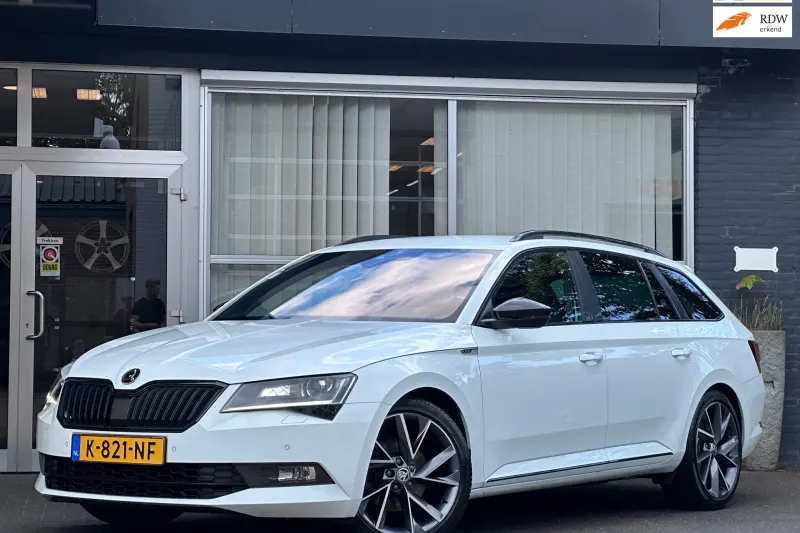 Škoda Superb (2017)