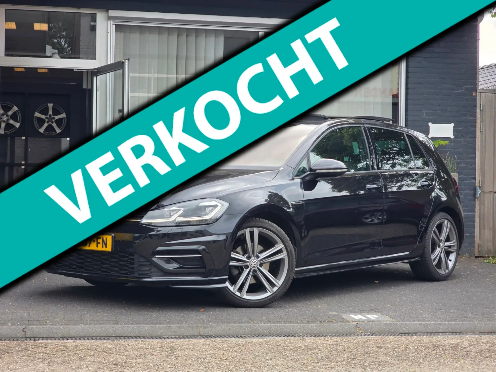 Volkswagen Golf (2017) — foto 1