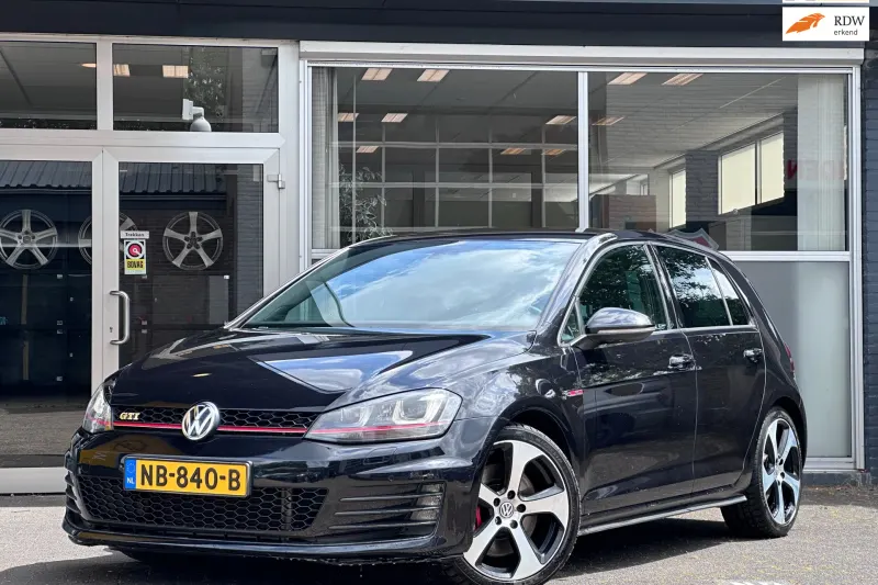 Volkswagen Golf (2013)